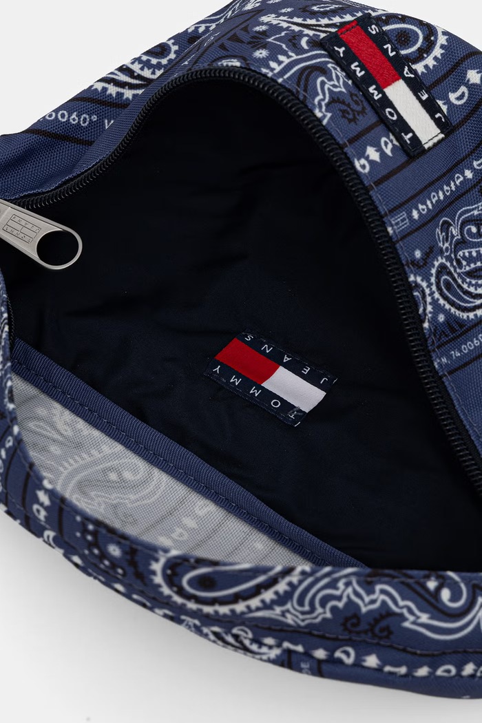 Tommy Jeans ledvinka pánská AM0AM14350 modrá
