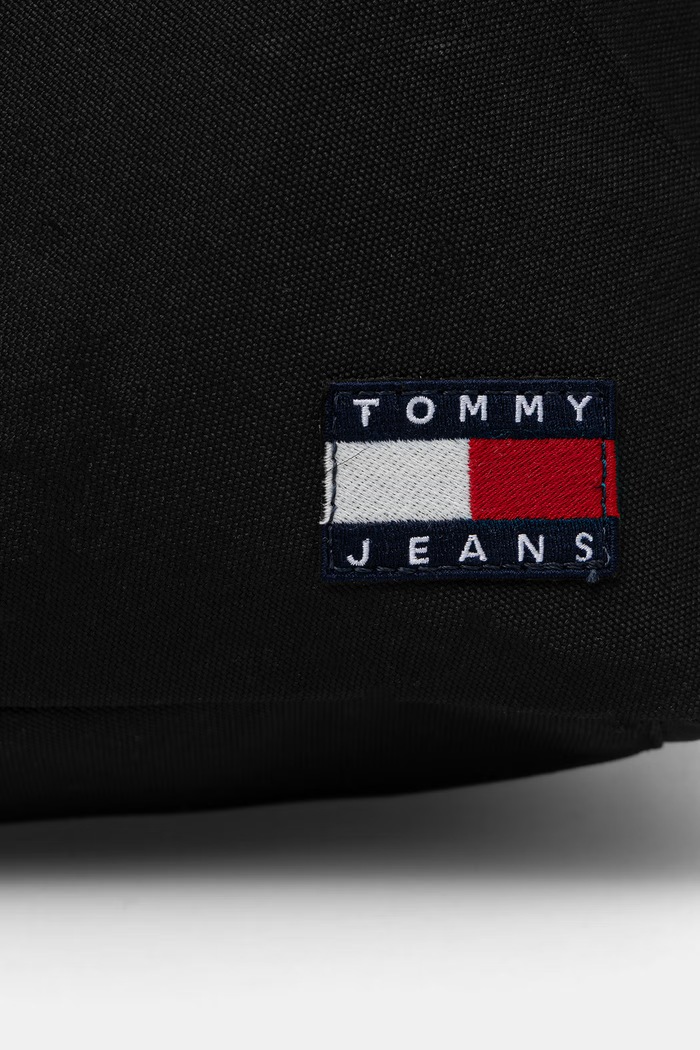 Tommy Jeans férfi táska fekete AM0AM14470