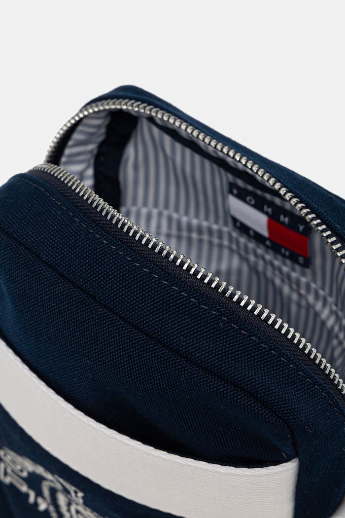 Tommy Jeans taštička pánská AM0AM14364 námořnická modř