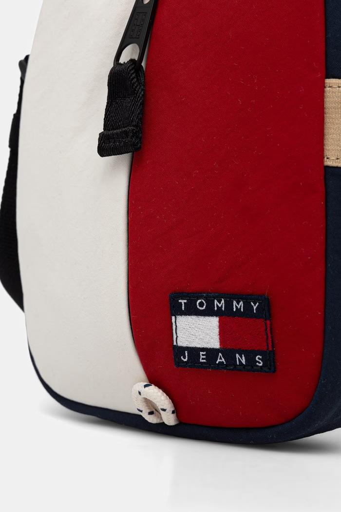 Tommy Jeans taštička pánská námořnická modř AM0AM14360