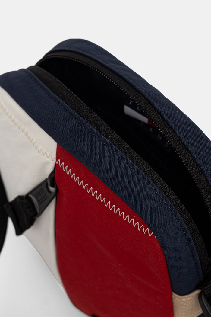 Tommy Jeans taštička pánská AM0AM14360 námořnická modř