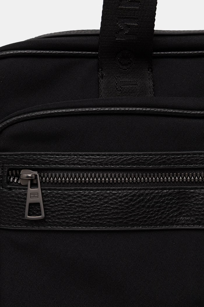 Tommy Hilfiger laptoptáska férfi fekete AM0AM14445