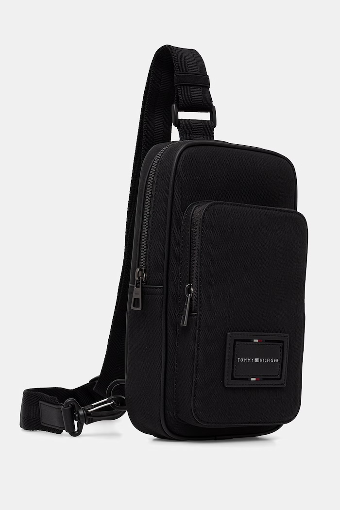 Tommy Hilfiger vrecko pánske AM0AM14466 čierna AW26