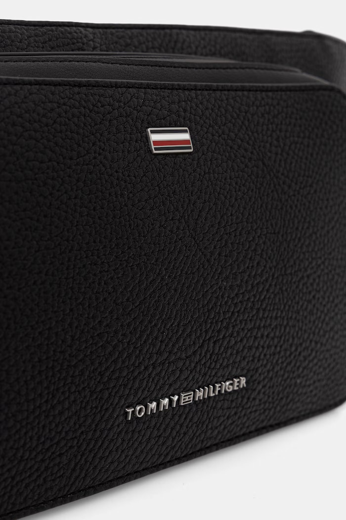 Tommy Hilfiger ľadvinka pánska z imitácie kože čierna AM0AM14437