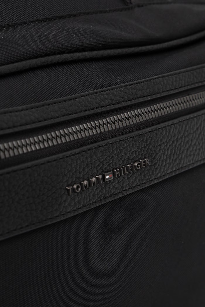 Tommy Hilfiger torba podróżna męska czarny AM0AM14447