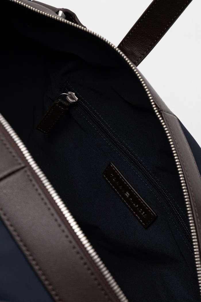 Tommy Hilfiger torba moška AM0AM14380 mornarsko modra