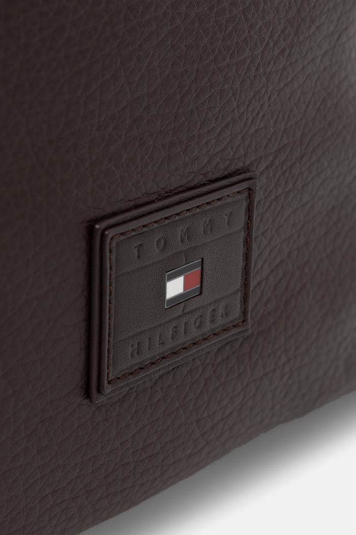Tommy Hilfiger torba męska skórzana brązowy AM0AM14464