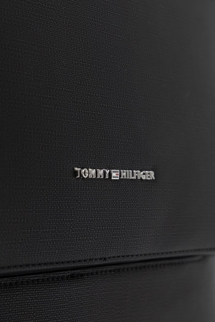 Tommy Hilfiger taška pánská z imitace kůže černá AM0AM14408