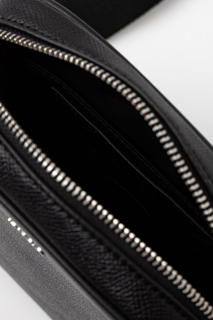 HUGO férfi bőr tasak GO-BAG NS 50568270 fekete