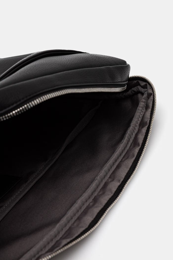 Calvin Klein torba męska z imitacji skóry LV04D3526G czarny