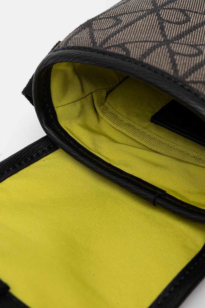 Calvin Klein saszetka męska LV04D3527G brązowy