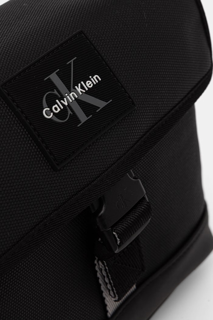 Calvin Klein чанта през рамо мъжка черен LV04D3443G