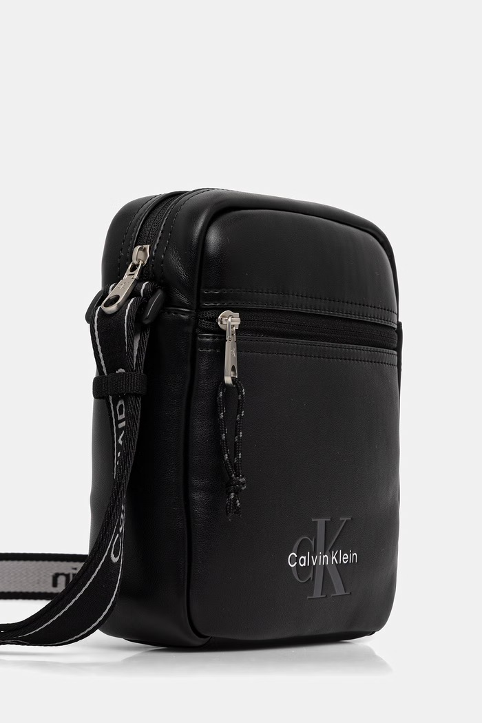 Calvin Klein pánske vrecko LV04D3418G čierna AW26
