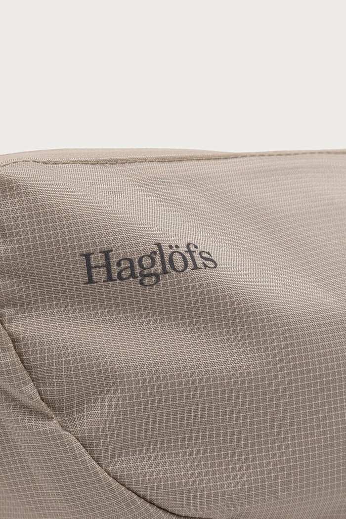 Nerka Fram 1L Haglöfs 608443 beżowy