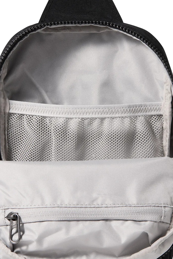 Saszetka Aura 5L Nike Sportswear czarny HF7038.013