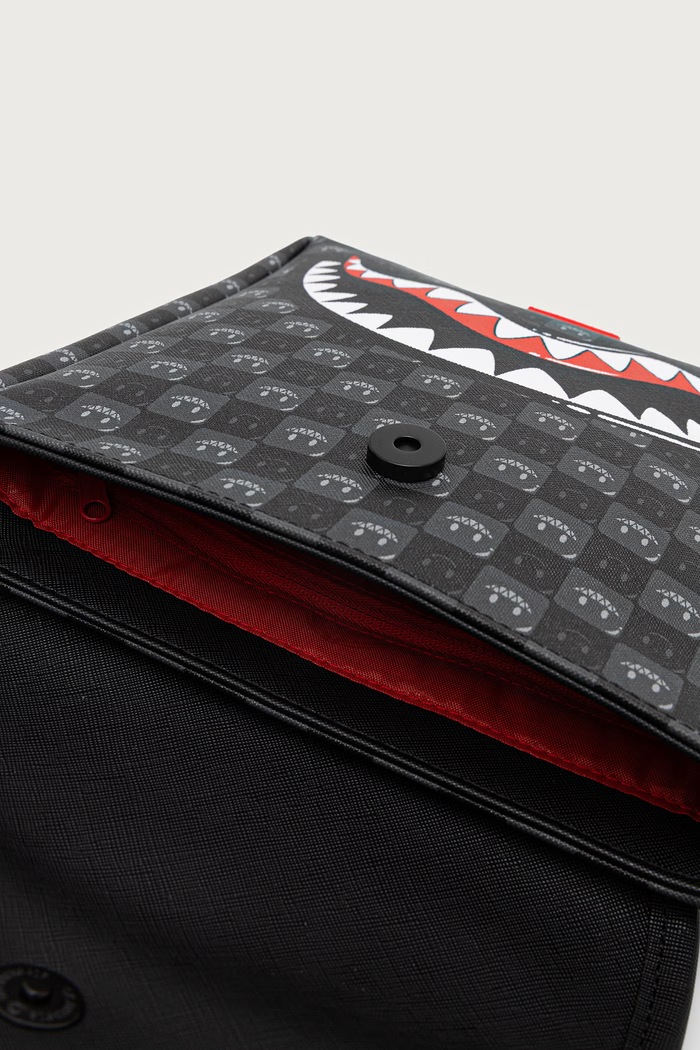 Saszetka SHARKS IN PARIS Sprayground szary 910B9314NSZ