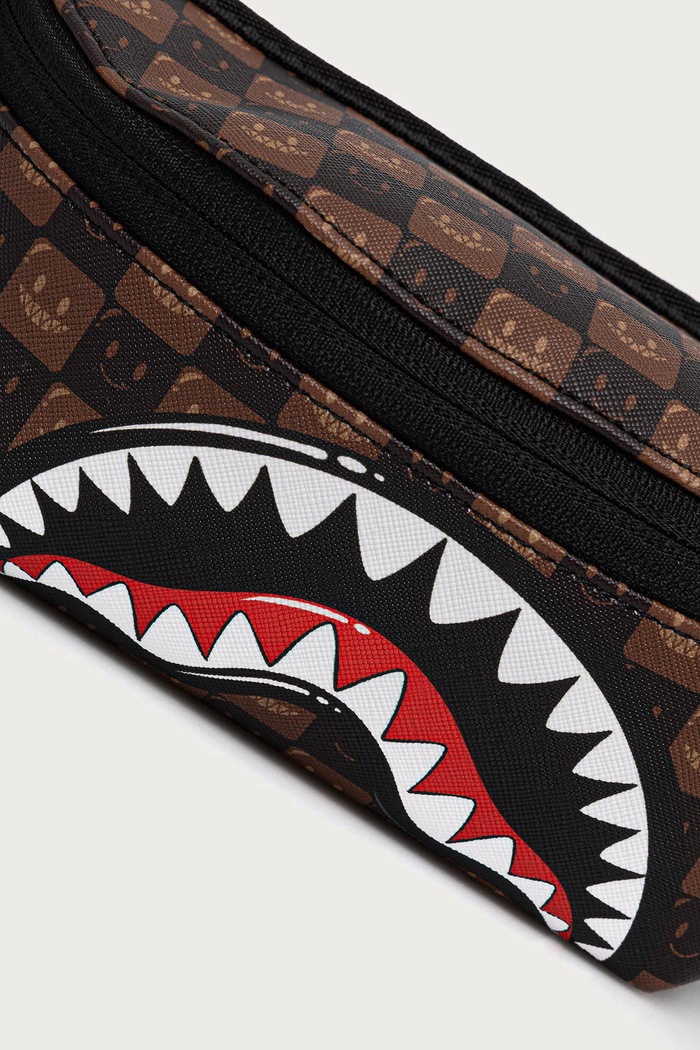 Nerka SHARKS IN PARIS Sprayground 910B9309NSZ brązowy