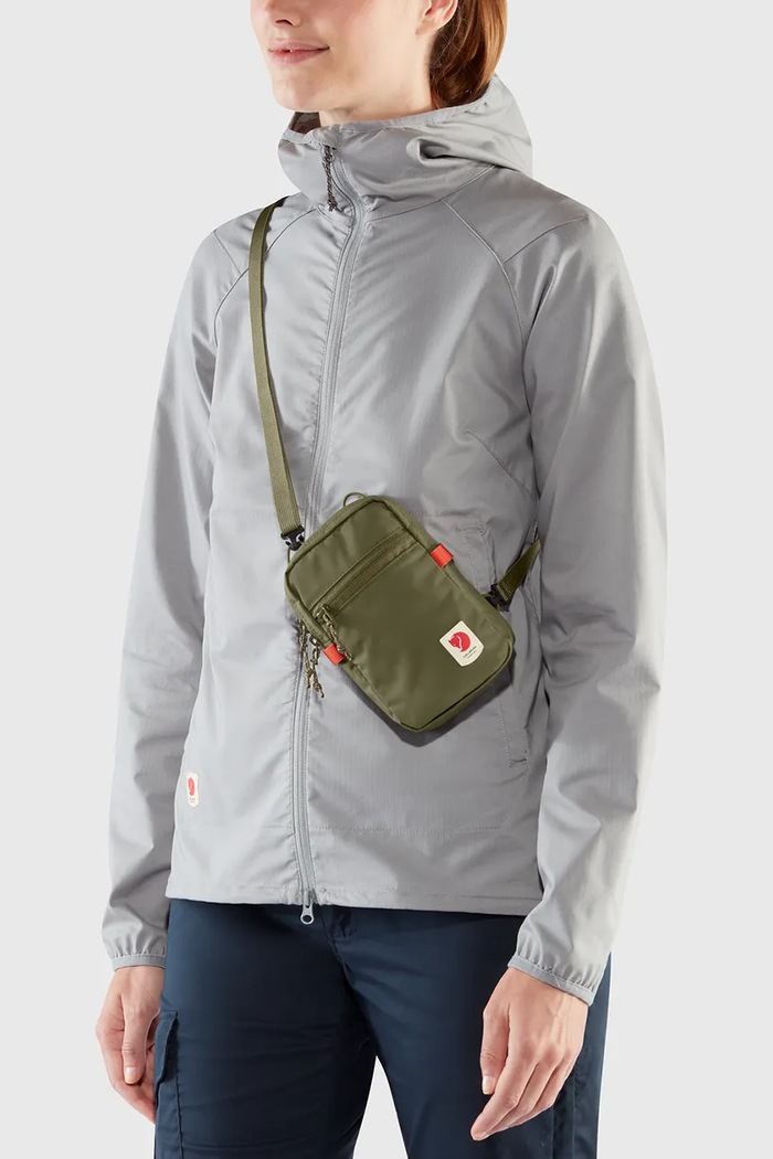 Saszetka na ramię High Coast Fjallraven F23226.294 brązowy