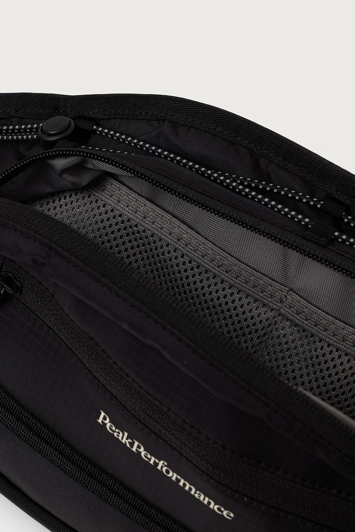 Nerka Peak Performance czarny G807780