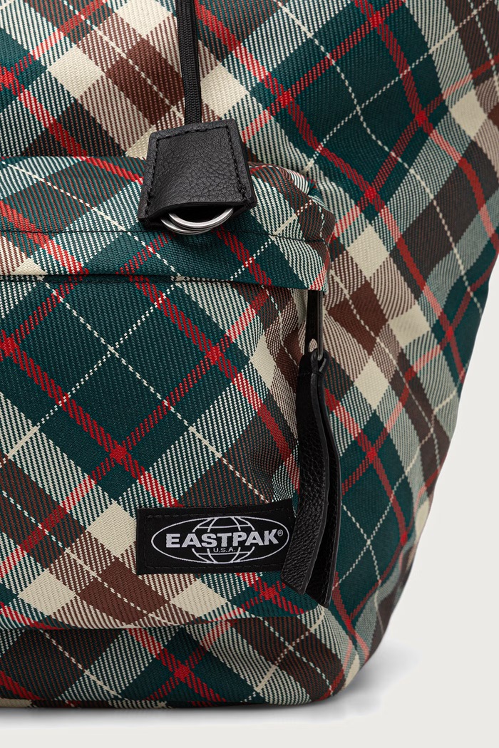 Eastpak x EGONLAB torba zielony EK0A5BOMF0L