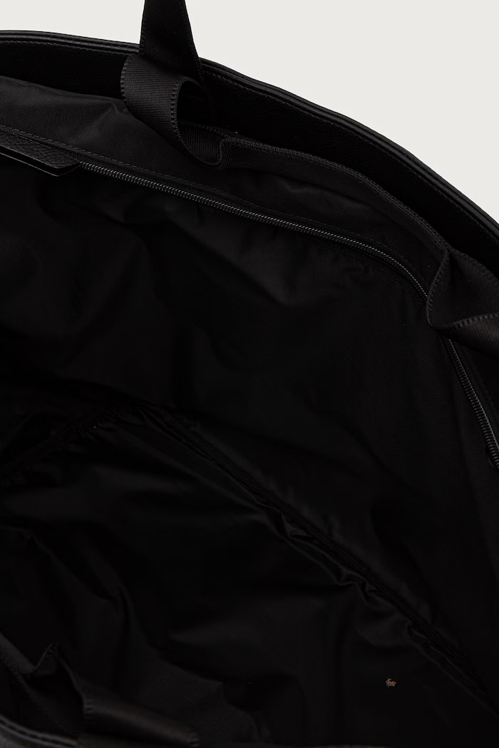 X EGONLAB torba z imitacji skóry Eastpak czarny EK0A5BOMF0M