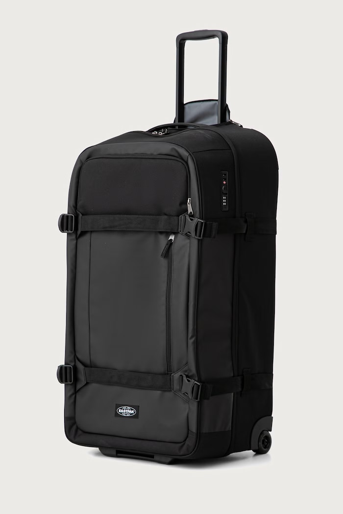 Eastpak Walizka EK0A5BOBD0V1 czarny AW26