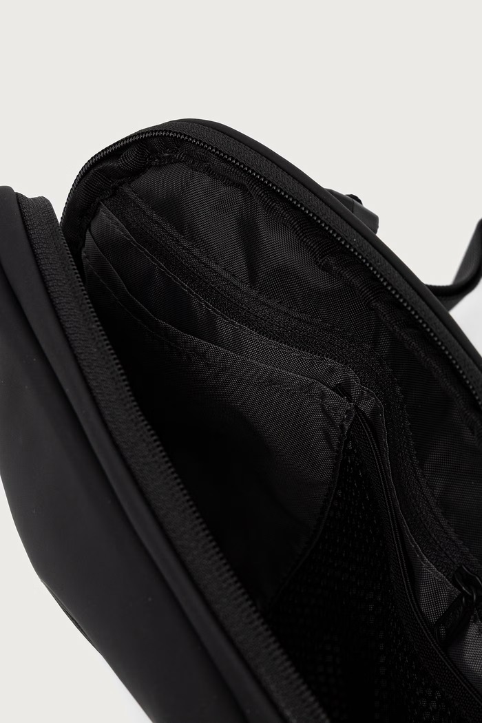 Eastpak saszetka EK0A5BJU1F51 czarny