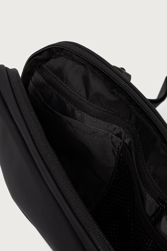 Eastpak saszetka EK0A5BJU1F51 czarny