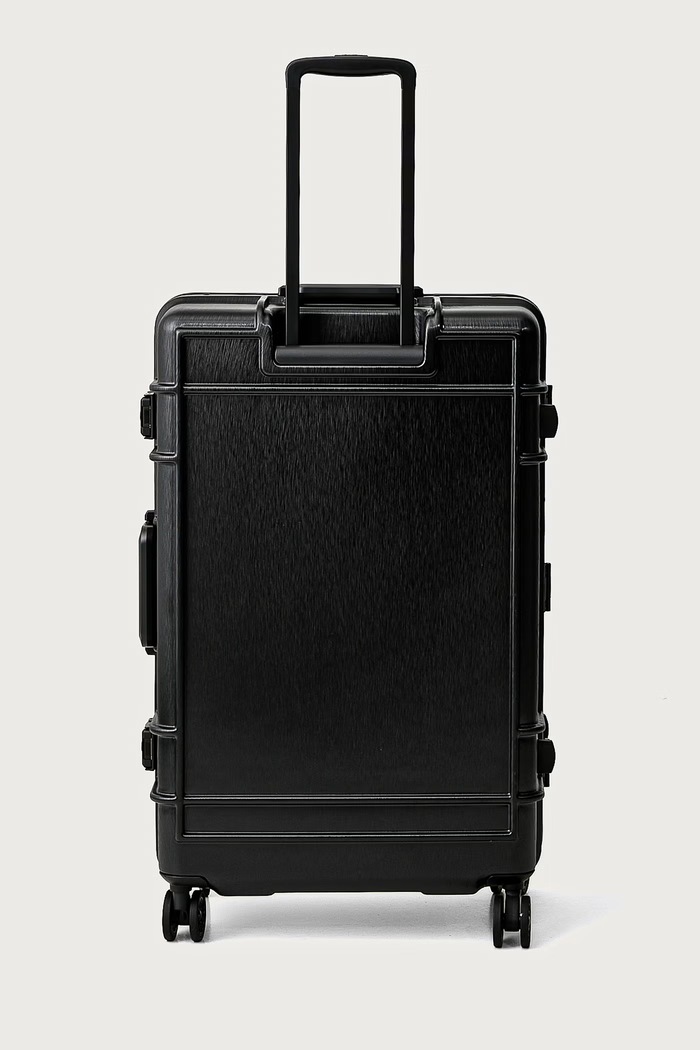 Аксессуары Eastpak твердый чемодан EK0A5BJG4Z51 чёрный