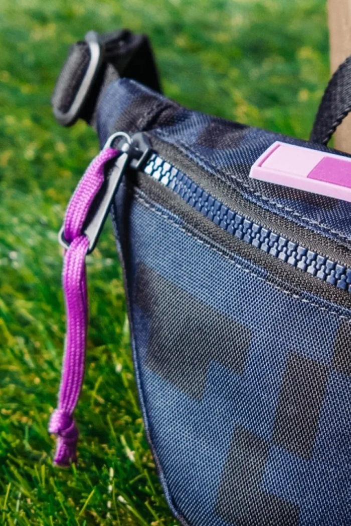 Herschel nerka Minecraft Heritage™ 11792.07615 granatowy