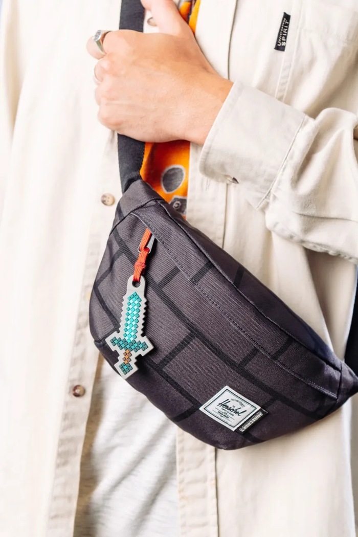 Herschel nerka Minecraft Classic™ czarny 11789.07697