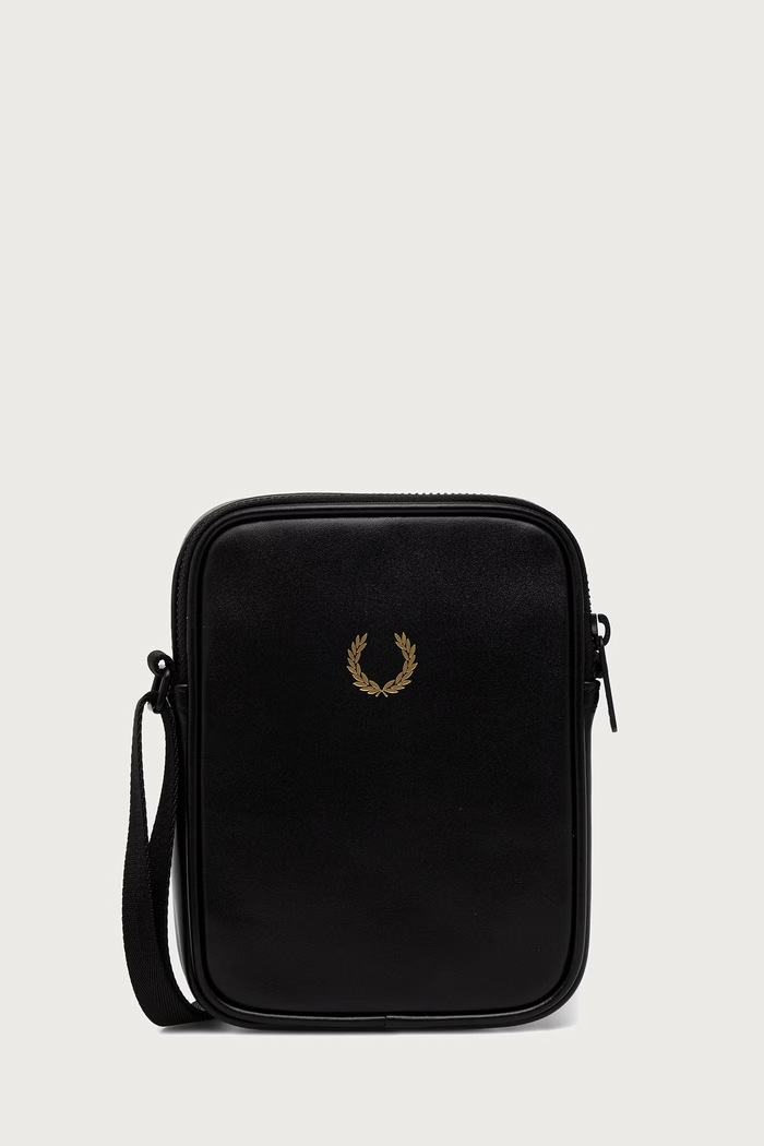 Fred Perry Saszetka skórzana czarny L3348.102