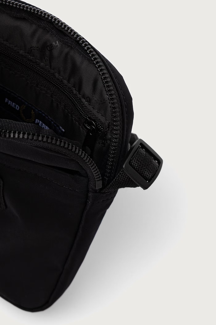 Saszetka męska Fred Perry czarny L3341.102