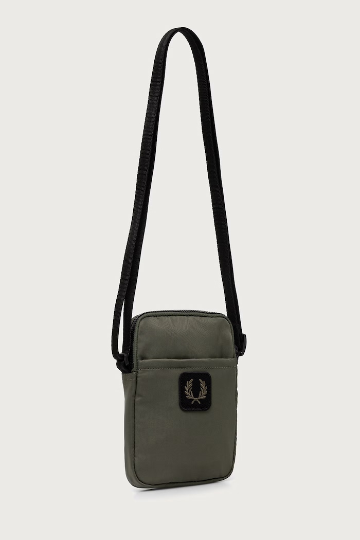 Fred Perry Saszetka męska L3341.X21 zielony AW26
