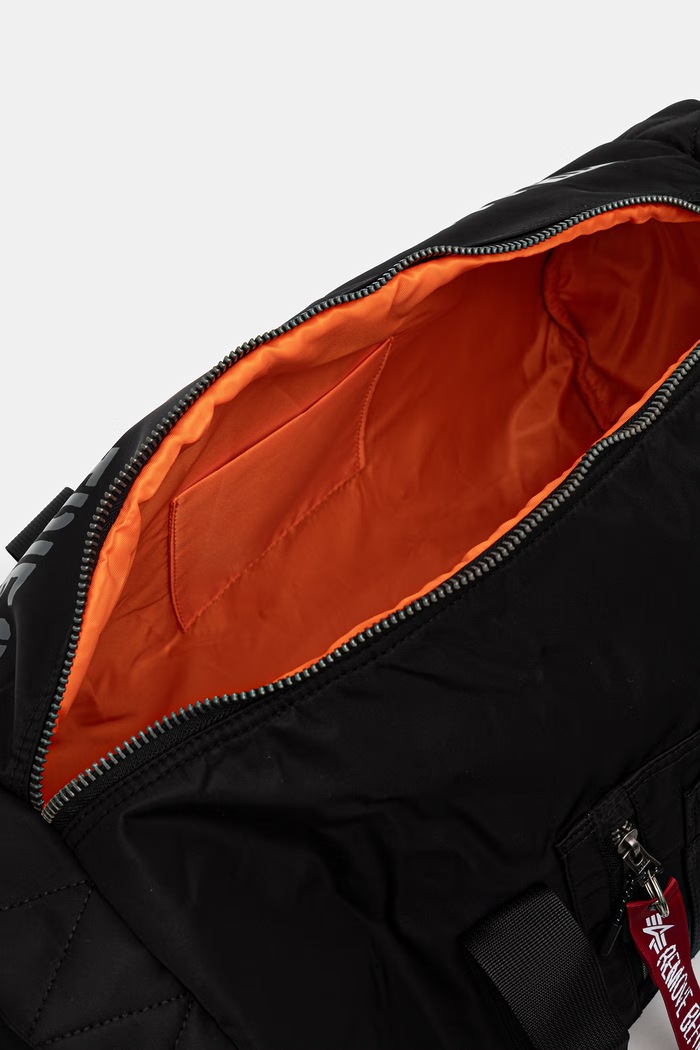 Alpha Industries torba MA-1 Gym 268907 crna