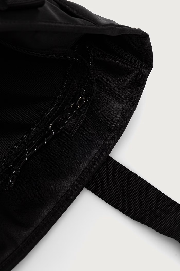 Eastpak torba TOTE czarny EK0A5BNTC0N1