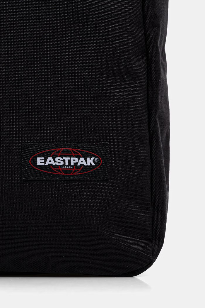 Eastpak torba materiałowa TOTE czarny EK0A5BNT0081