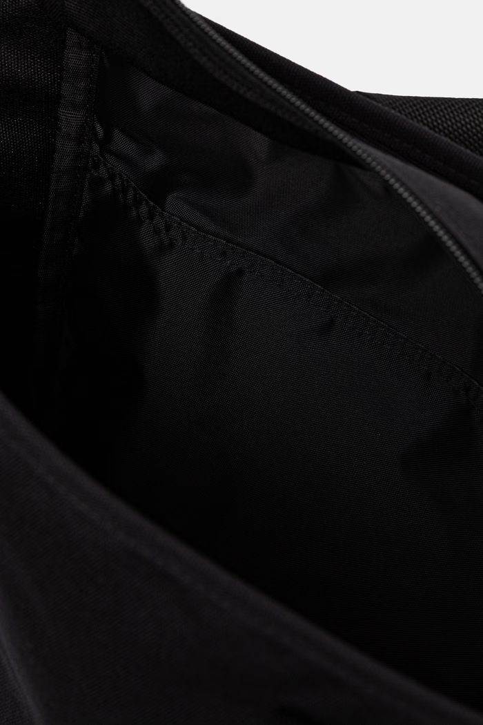 Eastpak torba materiałowa TOTE EK0A5BNT0081 czarny