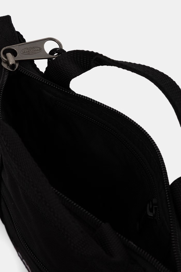 Eastpak saszetka TRAVEL TOTE MINI EK0A5BLT0081 czarny