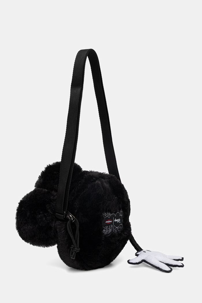 Eastpak saszetka EASTPAK X DISNEY EK00073DD0L1 czarny AW26