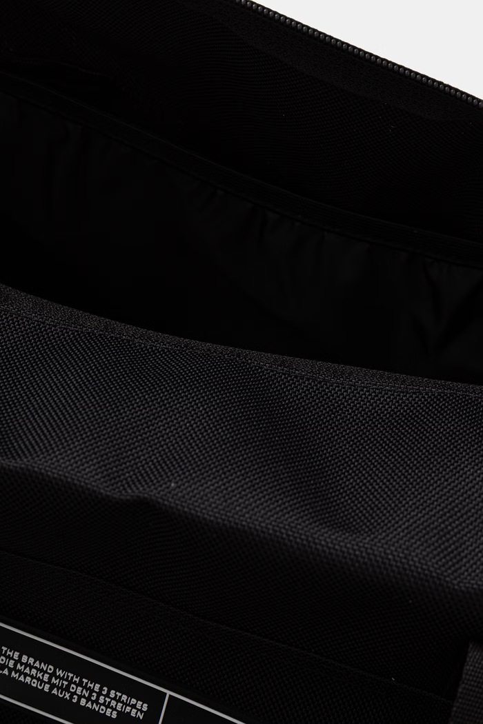 adidas αθλητική τσάντα KG9566 μαύρο
