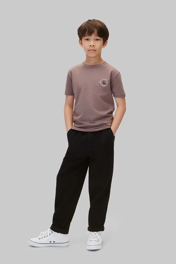 Chłopiec Calvin Klein Jeans T-shirt dziecięcy bawełniany LVCKFJA22B.9BY2 brązowy