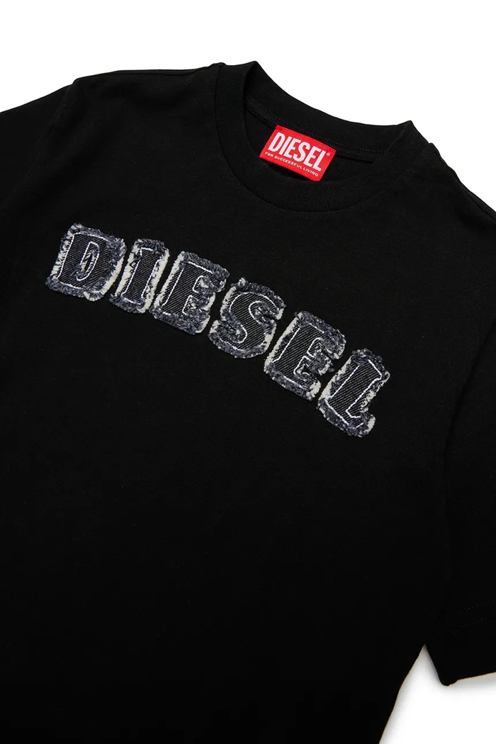 Chłopiec Diesel T-shirt dziecięcy bawełniany TJEANS OVER T-SHIRT J02992.KYA1Y czarny