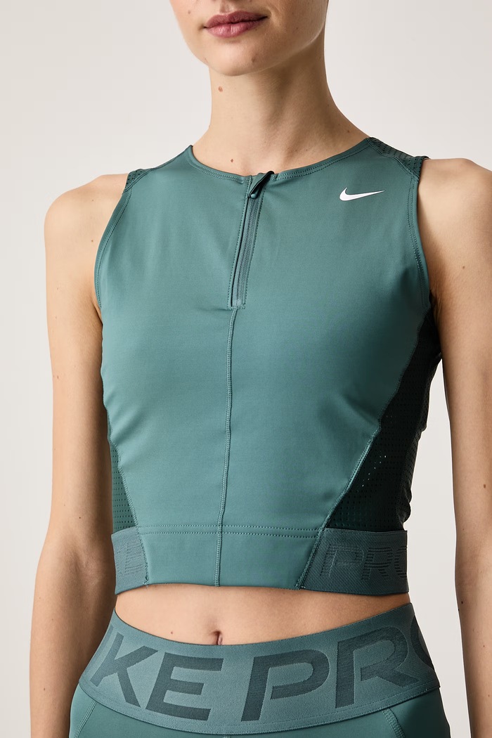 Top treningowy damski Nike Pro Dri-FIT Nike IB8949.382 turkusowy