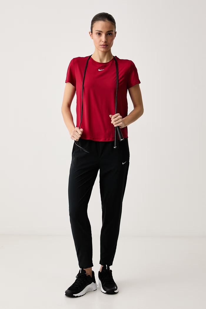 Nike T-shirt treningowy damski Nike One Classic Dri-FIT FN2798.608 czerwony AW26
