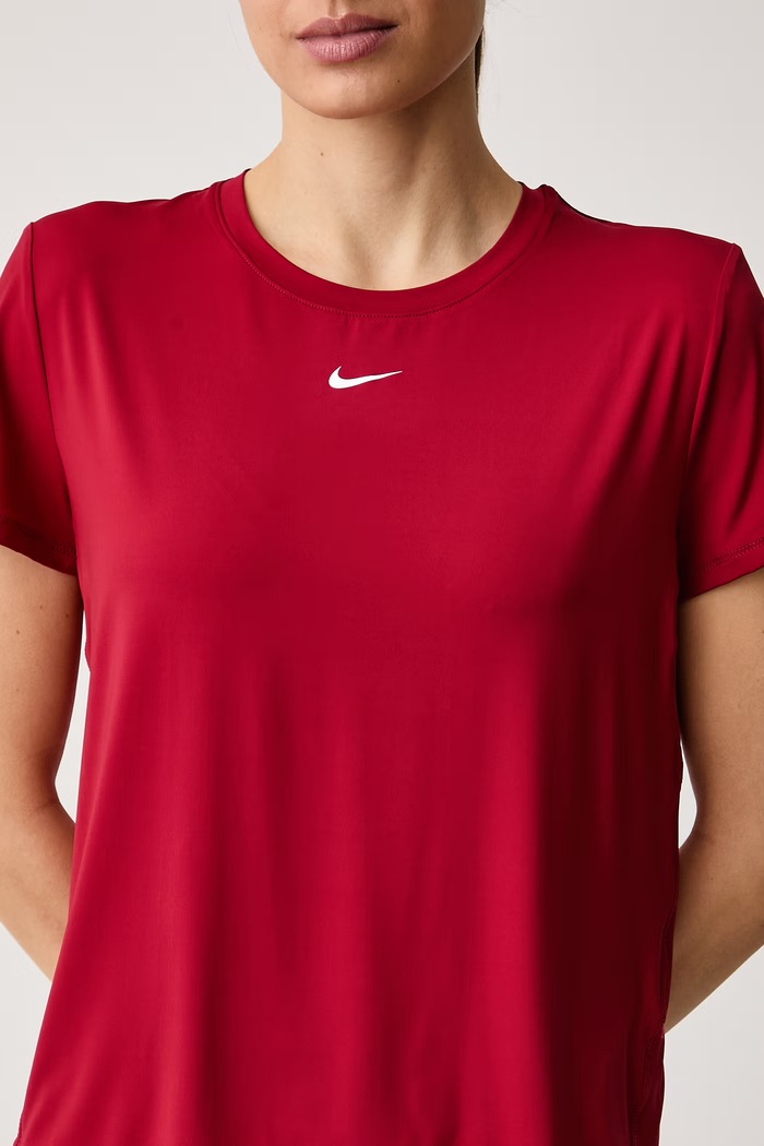 T-shirt treningowy damski Nike One Classic Dri-FIT Nike FN2798.608 czerwony
