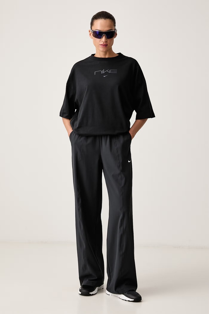 Nike T-shirt treningowy damski z bawełną Dri-FIT IX7336.010 czarny AW26