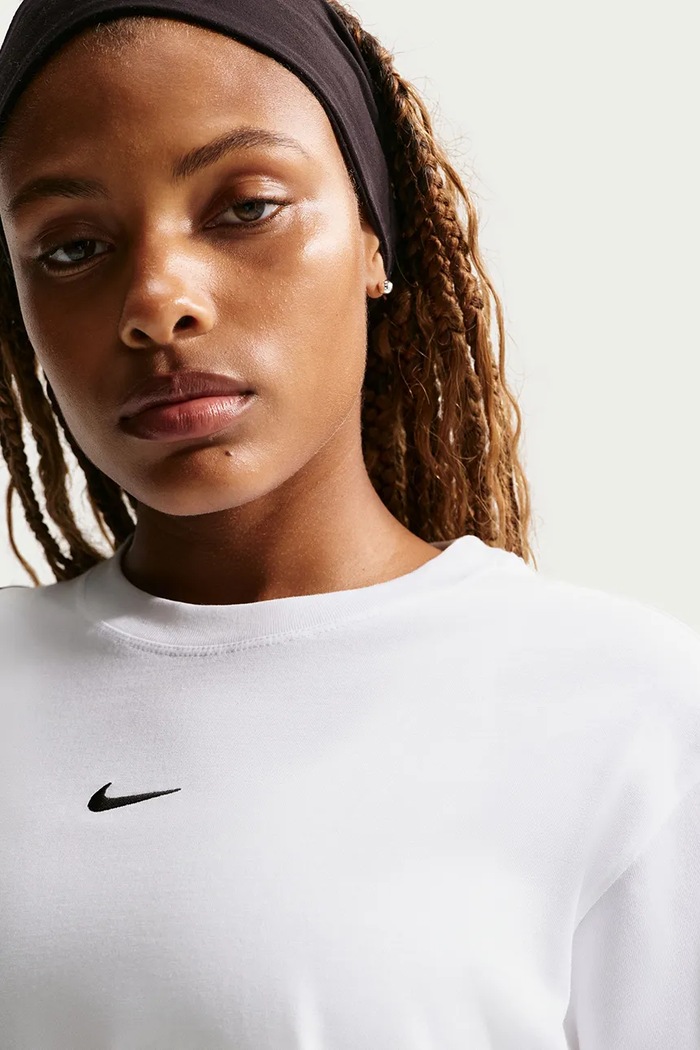 T-shirt oversize damski bawełniany Classic Nike Sportswear biały IH7601.100