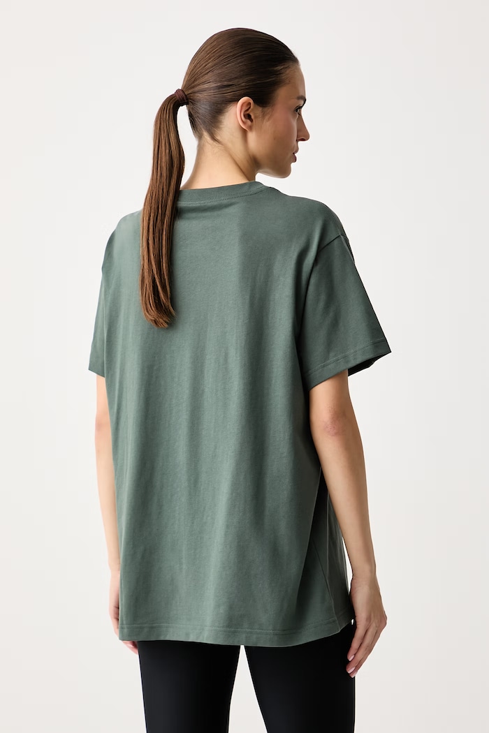Odzież Nike Sportswear T-shirt oversize damski bawełniany Classic IH7601.303 zielony