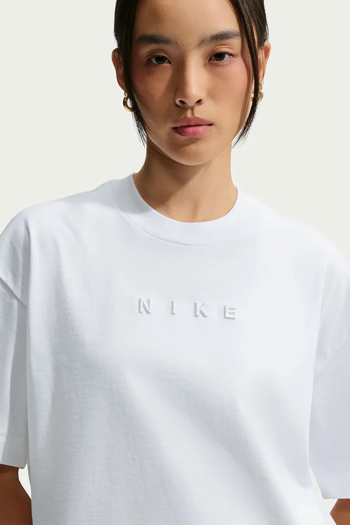 T-shirt oversize damski bawełniany Nike Sportswear IO7462.100 biały